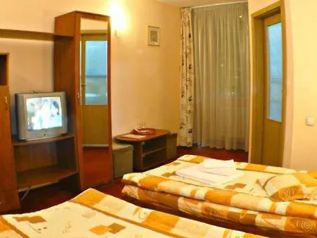 Hotel Center