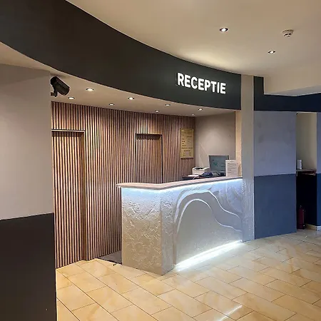 ホテル Center