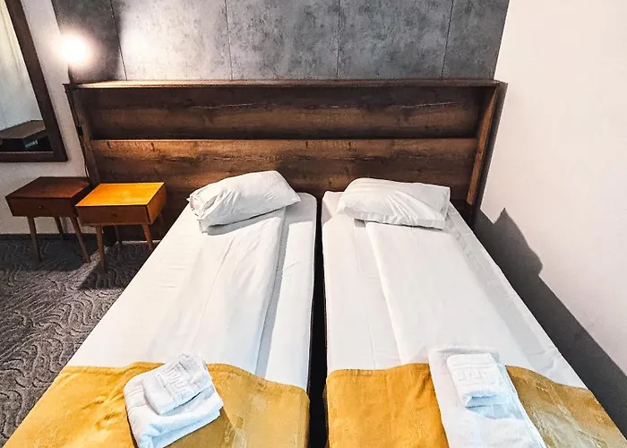 Center Готель Брашов